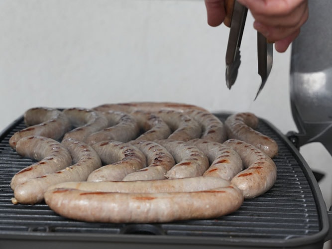 Zucker dient auch als Energielieferant. Wichtig ist aber eine ausgewogene und gesunde Ernährungsweise, denn eine der häufigsten Erkrankung ist Adipositas.